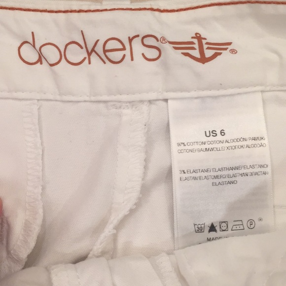 Dockers White Shorts - Picture 4 of 4